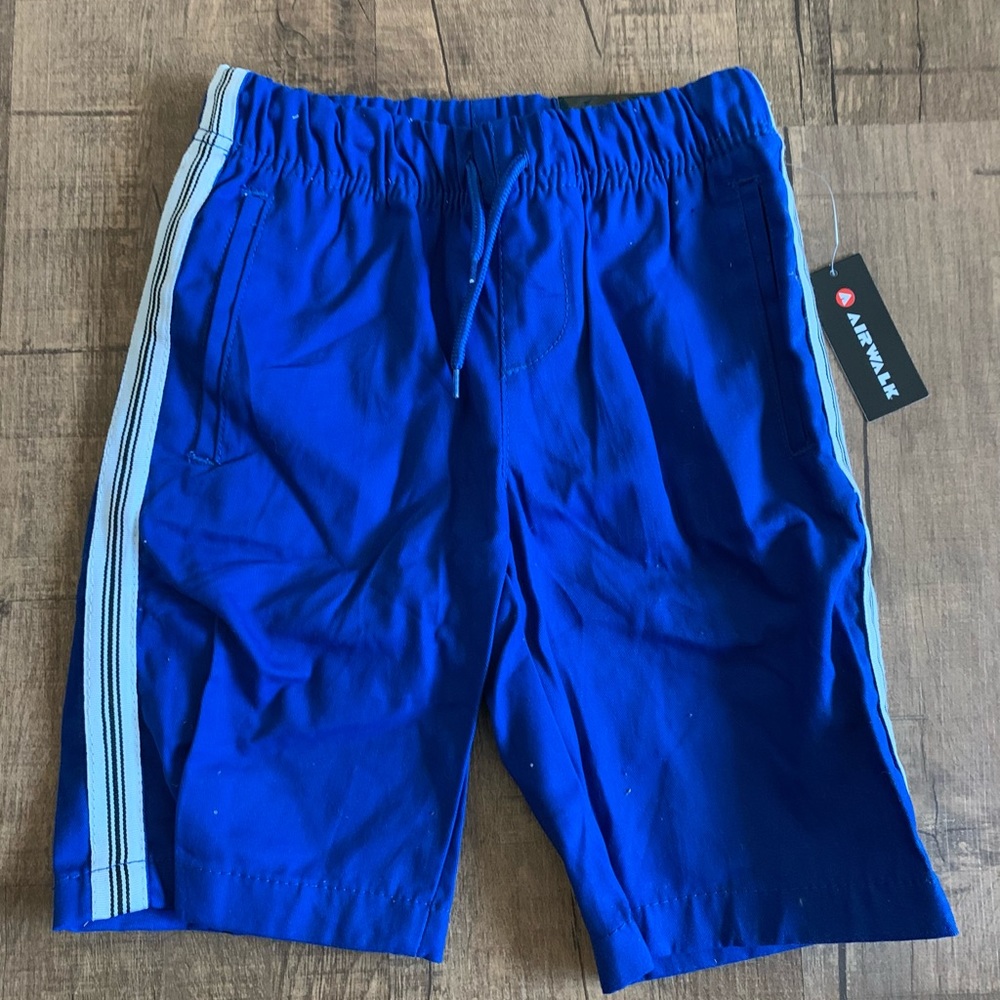 Airwalk kids athletic shorts